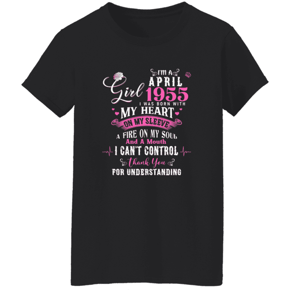 I'm April Girl 1955 71St Birthday Vintage 71 Years Old Bday Women T-Shirt