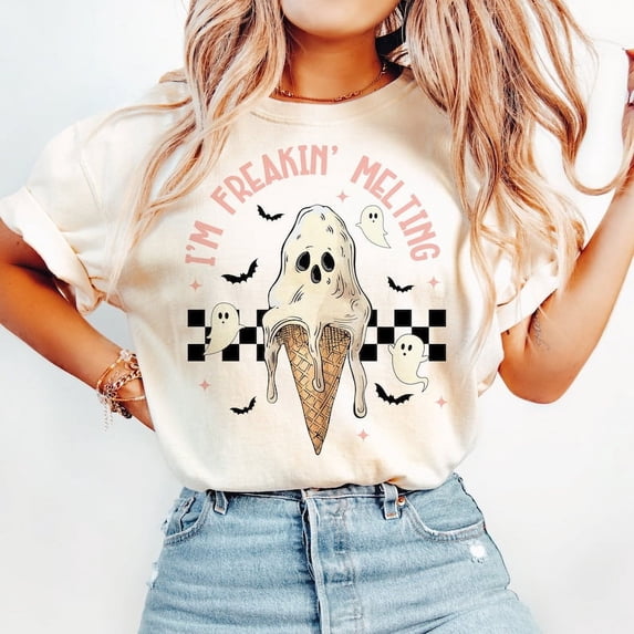 I’m Freakin Melting T-Shirt Retro Skull Ghost Summer Design Trendy Halloween Gothic Summer Shirt