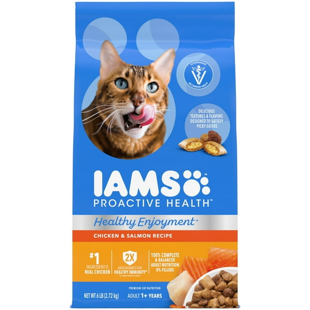 IAMS Proactive Health Chicken and Salmon Dry Cat Food, 6 lb Bag