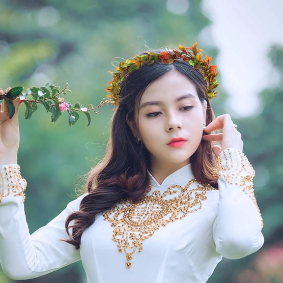 IBASETOY Ultra Lightweight Crown Headband Orange Plastic 1Pack