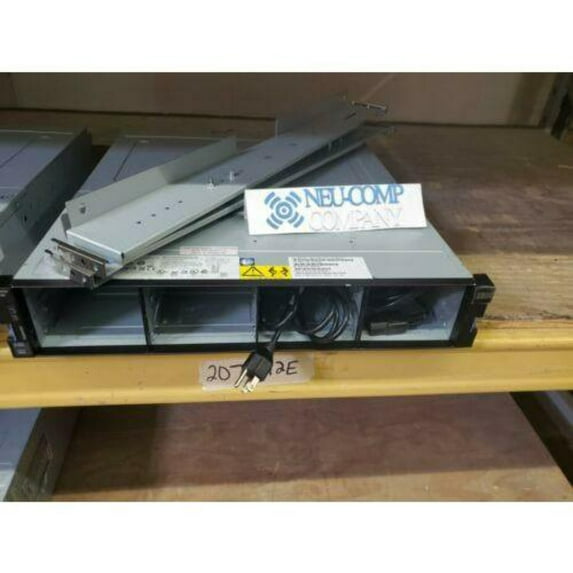 IBM 2072-12E 2072-LEU Storwize V3700 3.5" Expansion Enclosure No Drives Included