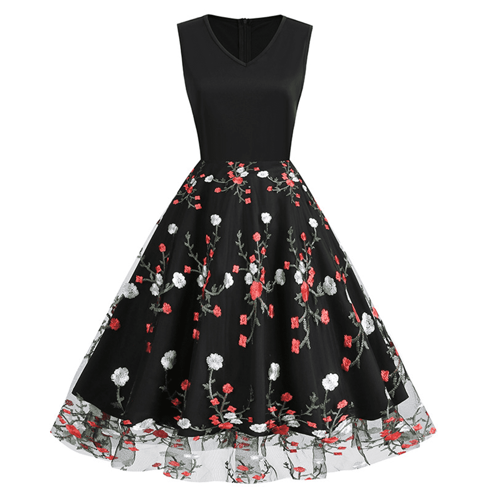 open lace back dress Black Floral Applique Maxi Dress - All Dresses
