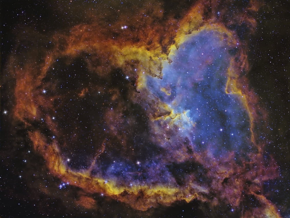 IC 1805 the Heart Nebula in the constellation Cassiopeia Canvas Art - Roberto ColombariStocktrek Images (16 x 12)