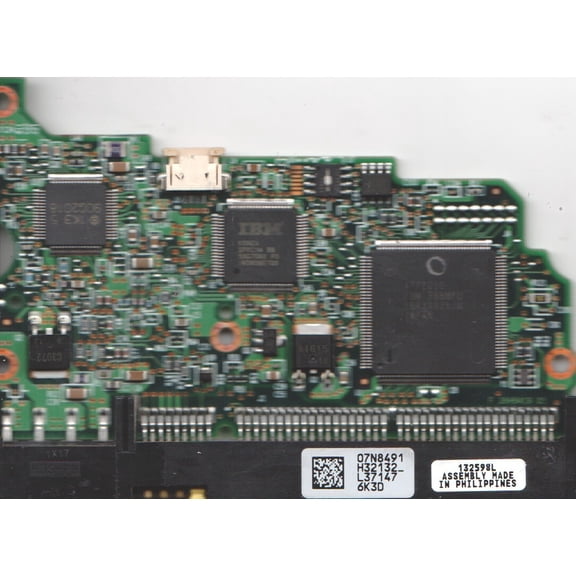 IC35L040AVVA07-0, 07N8491 H32132_, PN 07N8082, IBM 41.1GB IDE 3.5 PCB