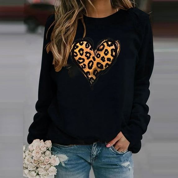 ICHUANYI Valentines Sweatshirt Women Oversized Love Heart Shirt Pullover Valentine's Long Sleeve Tops