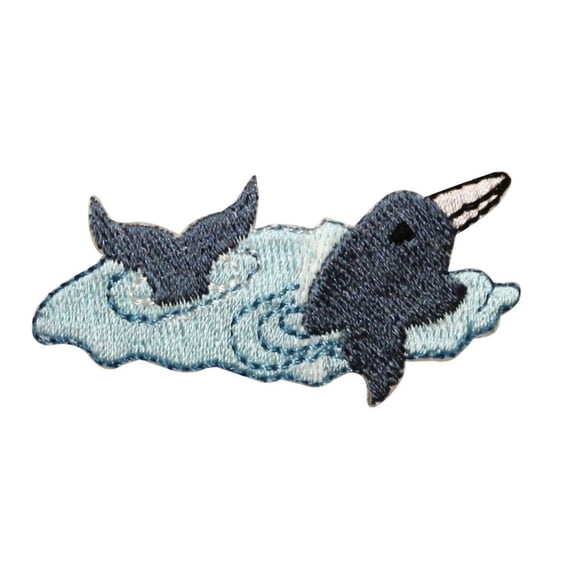ID 0286 Dolphin Playing In Water Patch Animal Ocean Embroidered Iron On Applique