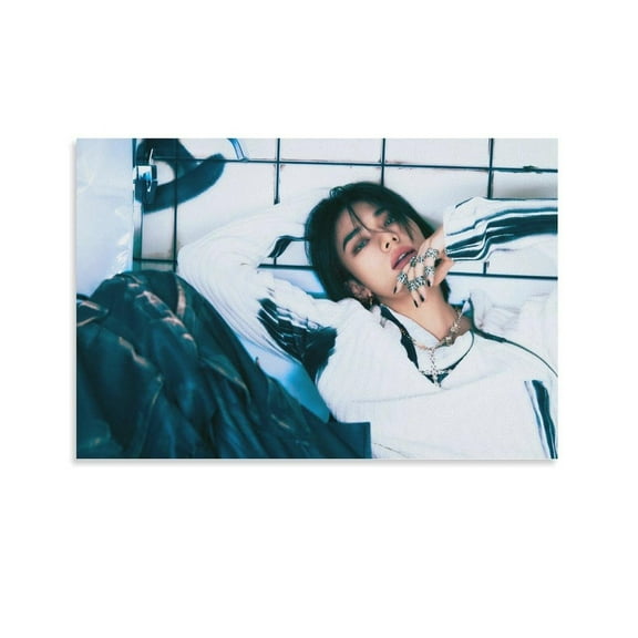IDOLS ARTIST Hyunjin Stray Kids  STAR Music IDOLS ARTIST Modern Poster Art Paintings on Canvas for Home Room Office Wall Decoration