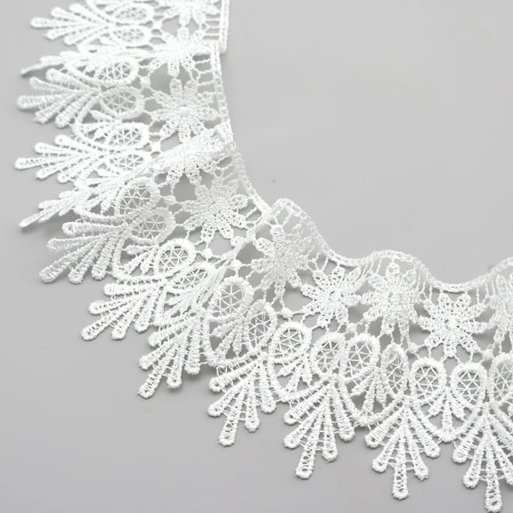 IDONGCAI Lace Trim 15 Yards Venise Lace Ribbon Embroidered Floral Lace Edge Trim for Sewing Crafts Wedding Dress Embellishment Gift Party Decoration Applique DIY Sewing Crafts (White)