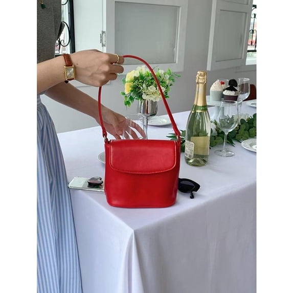 IELGY Women's Versatile Red Shoulder Crossbody Bucket Bag