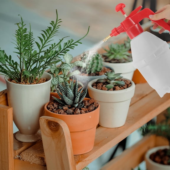 IFANLANDOR White Pump Sprayer for Indoor Plants Refillable Portable Watering Can with Spill Proof Design