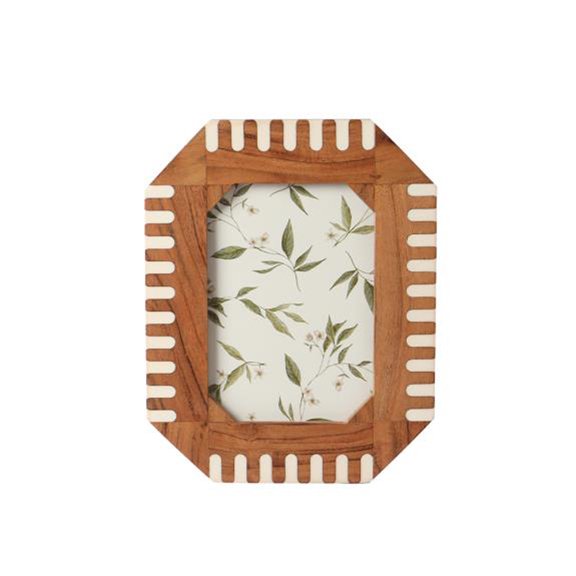 IHI EST. 1986 Geometric Wooden Photo Frame, 5 x 7 Inch Picture Frame with Octagonal Design and Decorative Cutout Details, Tabletop Frame for Home Office Dcor