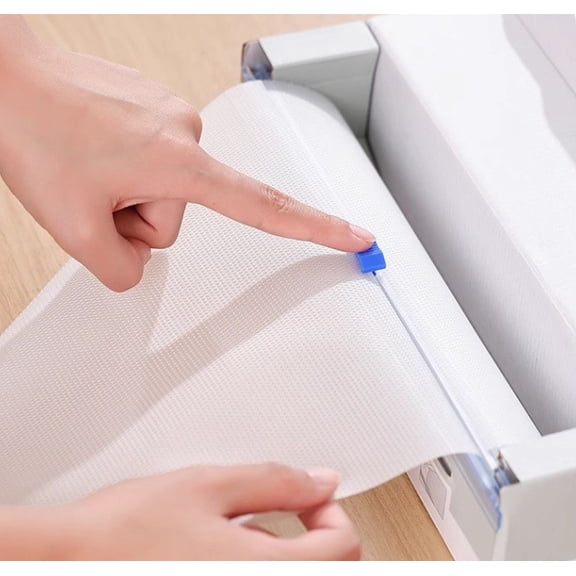 IHXORA Set of 3 Plastic Chopping Board Pads with Integrated Metal Edge for Outdoor Cooking and Picnics Perfect for Disposable Hygienic Food Preparation and Travel