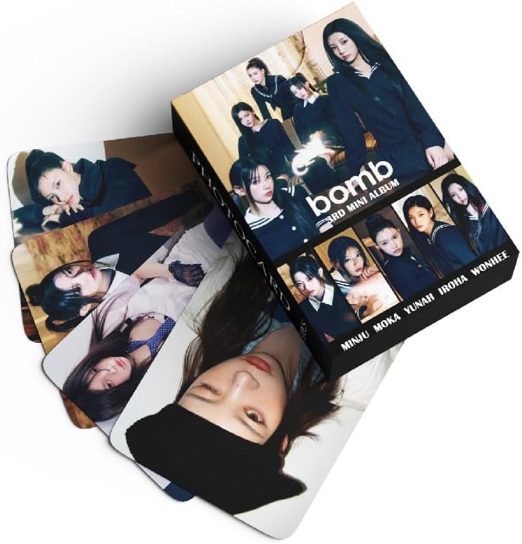 ILLIT BOMB 3rd Mini Album Lomo Card Set - LILLY Fandom Collectible