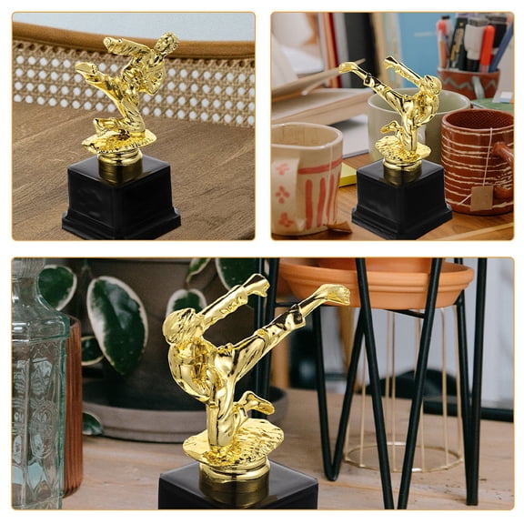IMIKEYA 2Pcs Golden Trophy Cup with Martial Move Design for Ceremony and Party Award Decoration