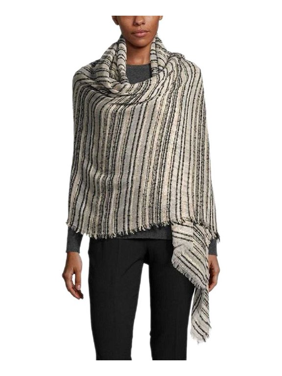 Women's Textured Yarn Boucle Wrap