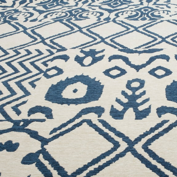 INDIGO PATCHWORK 5X8'AREA RUG