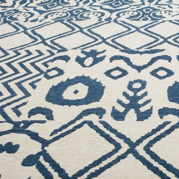 INDIGO PATCHWORK 5X8'AREA RUG