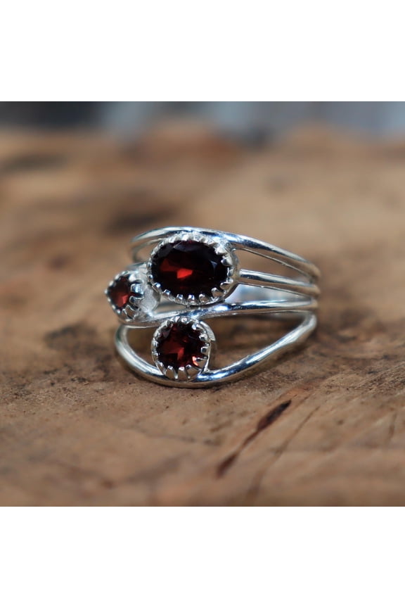 Natural Red Garnet Ring, 925 Sterling Silver Ring, Handmade Ring, Triple Garnet Ring, Split Band Ring, Statement Ring, Anniversary Ring,....