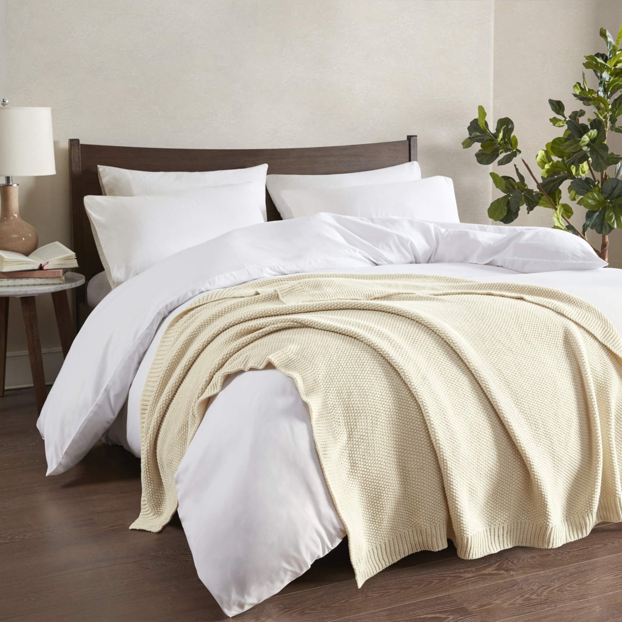 Cozy Cottage Ivory 50"x60" Knit Throw Blanket