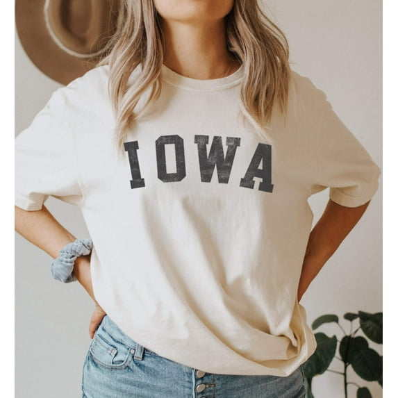 IOWA Garment Dyed Graphic T-Shirt