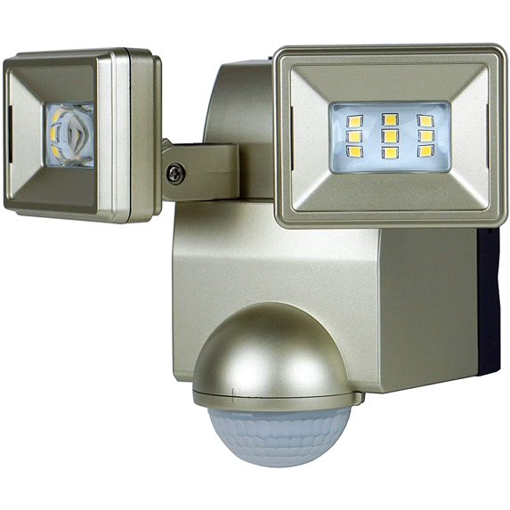 IQ America Battery-Operated LED Motion Security Flood Light, 700 Lumens CH