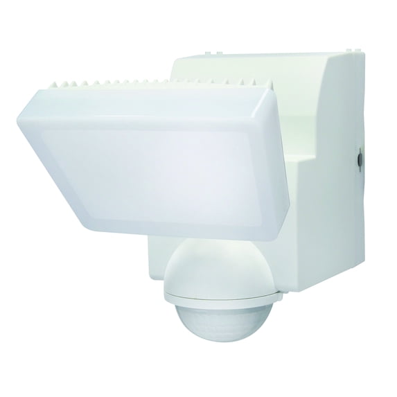 IQ America Battery-Powered 500 Lumen LED Motion Security Flood Light WH
