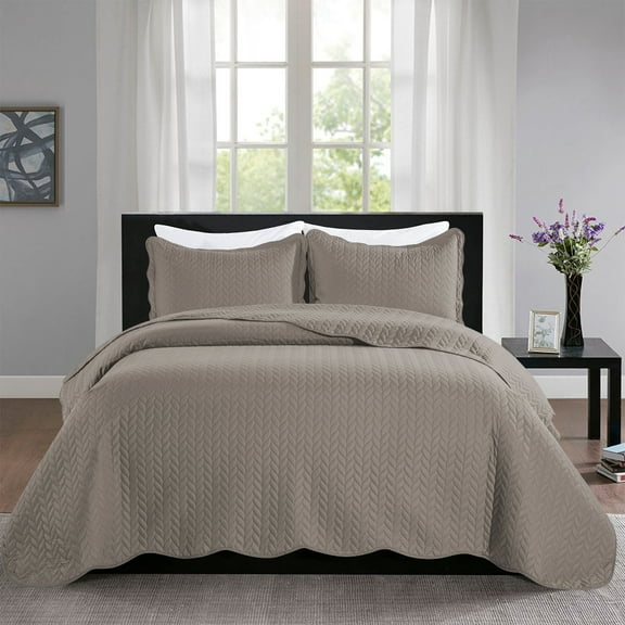 IR Imperial Rooms 3-Piece Quilt Set Soft Chevron Pattern Winter Bedspread & Coverlet Reversible 2 Shams Beige King Size