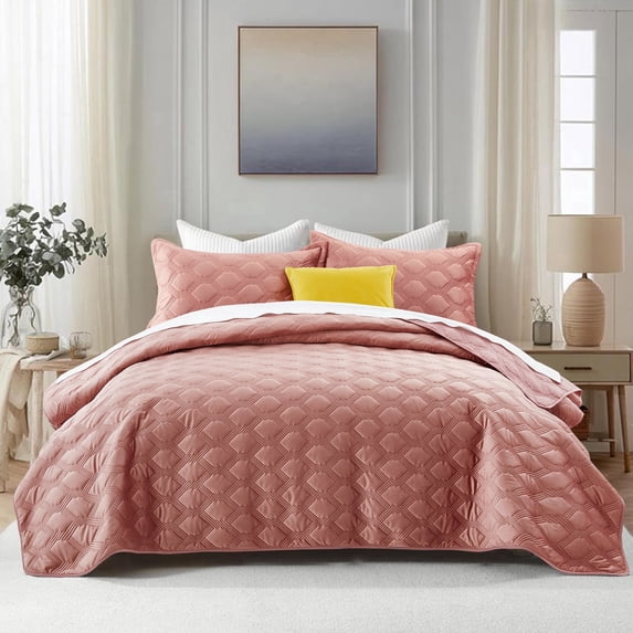 IR Imperial Rooms Velvet Quilt Set Bedspread Reversible King Size 3 Piece Pink Geometric 350GSM Ultra Soft Lightweight Washable Bedding