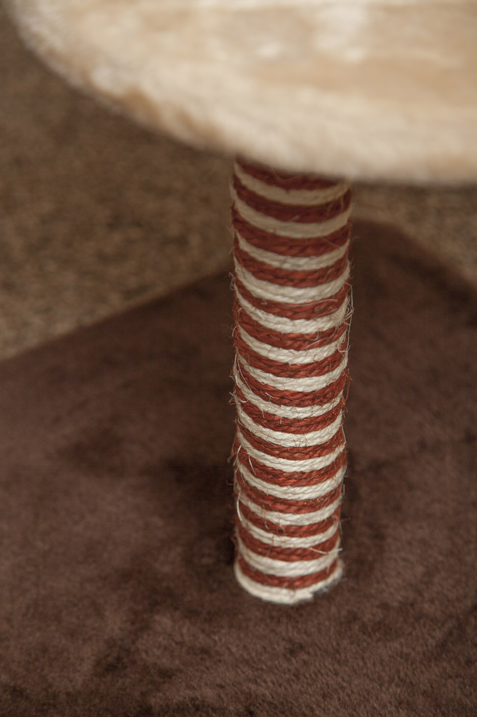 IRIS 4 Tier Plush & Wicker Cat Tree, Brown