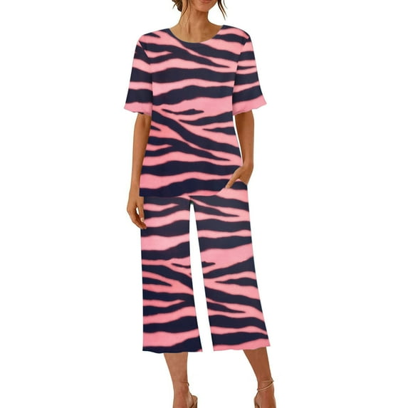 IROINNID Pajamas Set for Women Loose Fit V-Neck T-Shirt And Capri 2PC Sleepwear Sets Breathable Pajamas Set,Pink