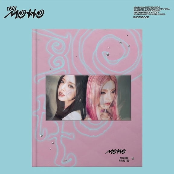 ITZY - [MOTTO] Mini Album PHOTOBOOK A Version