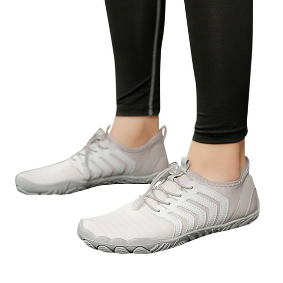 IUJSOY Water Shoes Men Barefoot Shoes Adjustable Quick-Dry Aqua Sock Beach Swim Pool Hiking Sneaker