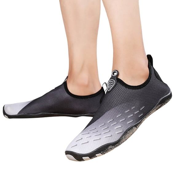 IUJSOY Water Shoes for Women Men Swim Aqua Socks Beach Pool Barefoot Shoes Quick-Dry Sneakers