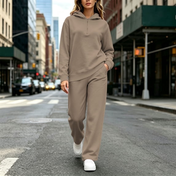 IUYRTFE Women 2 Piece Tracksuit Half Zip Hoodie and Sweatpants Set Casual Lounge Wear for Fall Winter Daily Wear