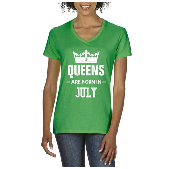 IWPF - Women's T-Shirt V-Neck Short Sleeve - Birthday Gift Queens Are Born in July