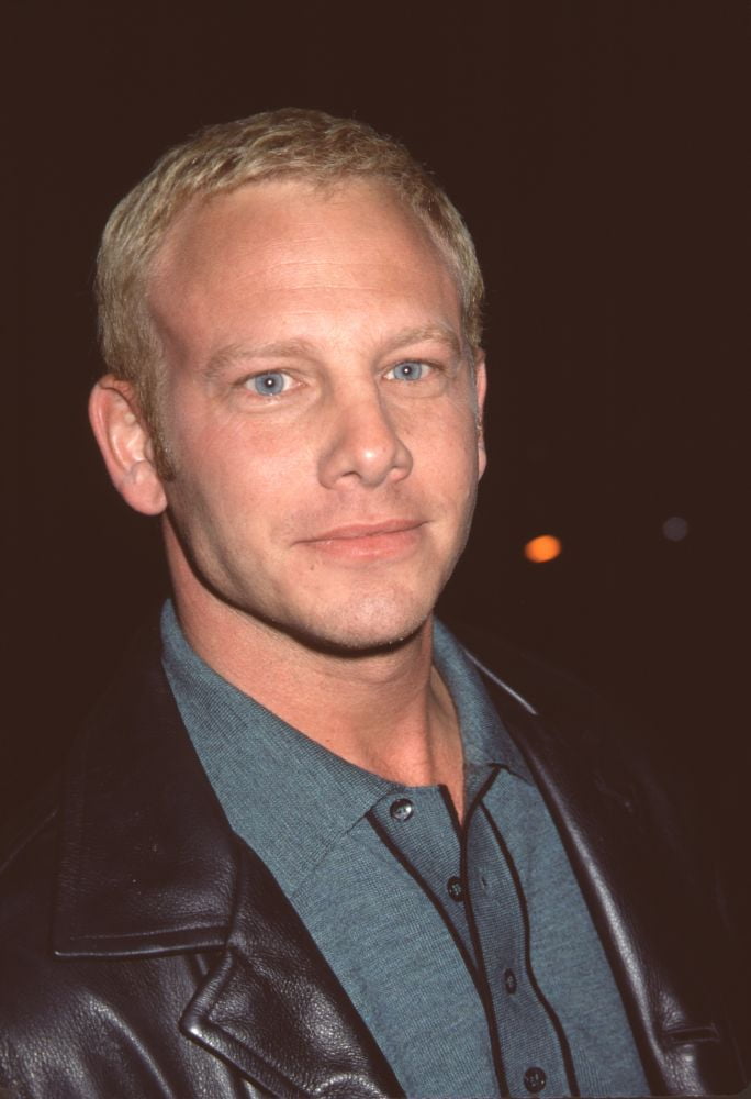 Ian Ziering Green Shirt And Leather Jacket Photo Print (8 x 10) - Item