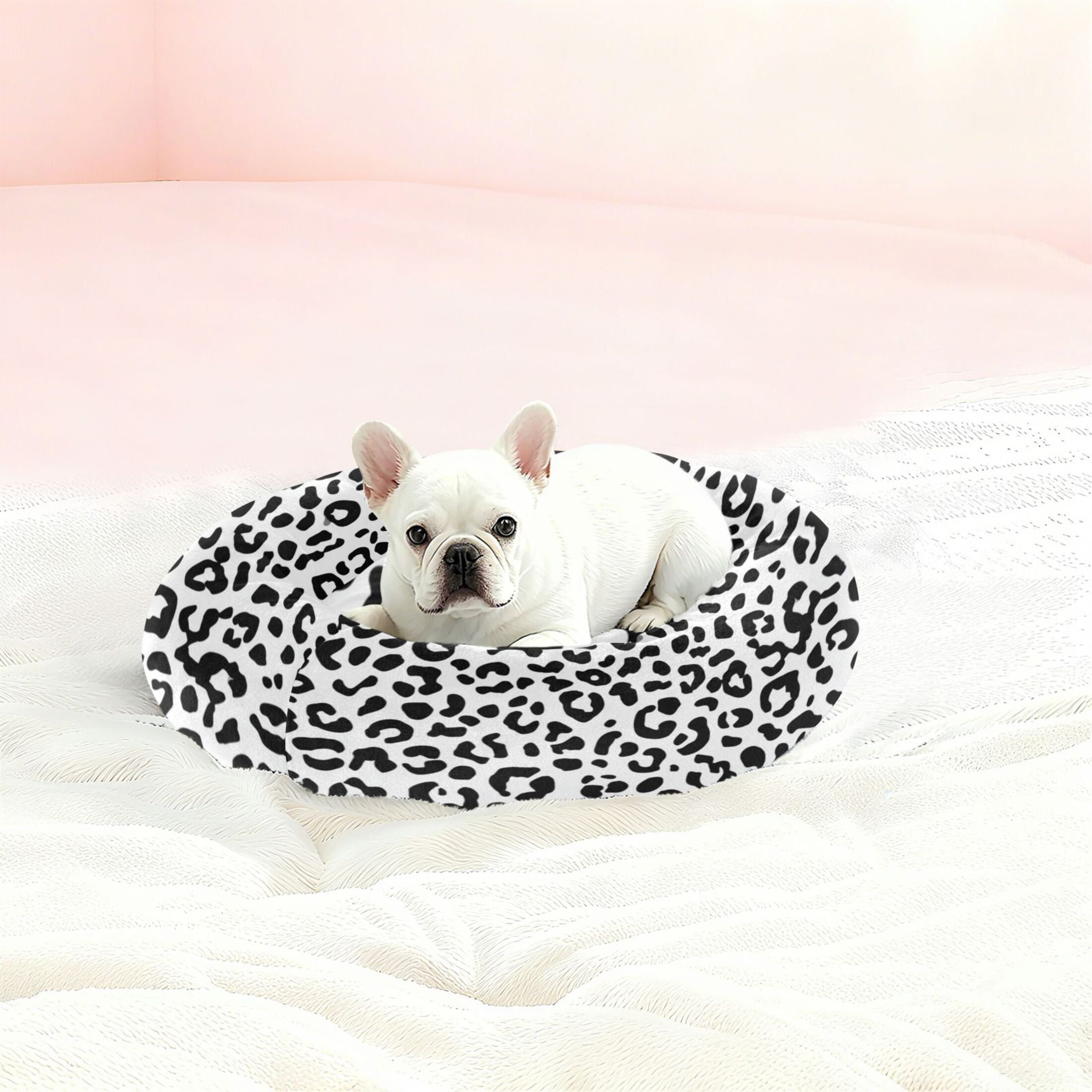 Iauyy Pet Couch Donut Cat Bed for Indoor Cats/Small Dogs Washable & Machine with Non-slip Bottom Calming Cat Furniture, Littrer Black and White Style (M)