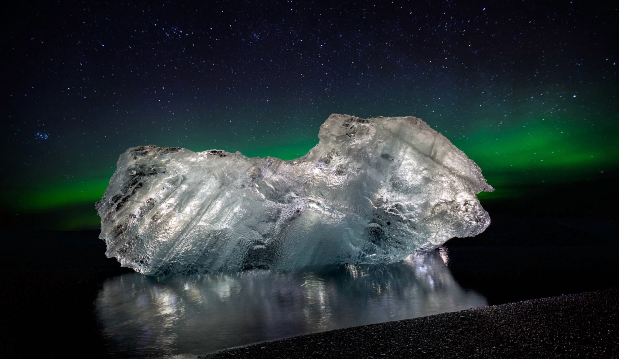 Ice with the Aurora Borealis Ice formations come from the Jokulsarlon Glacial Lagoon Breidamerkurjokull Glacier Vatnajokull Ice Cap Iceland Canvas Art - Panoramic Images (40 x 24)
