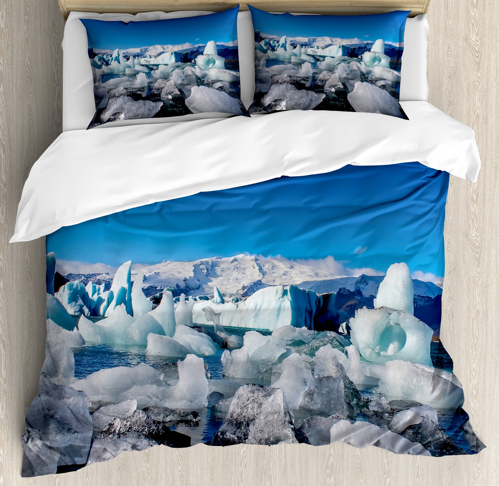 Ice Berg Duvet Cover Set, Glacier Elements Floating in a Lagoon in ...