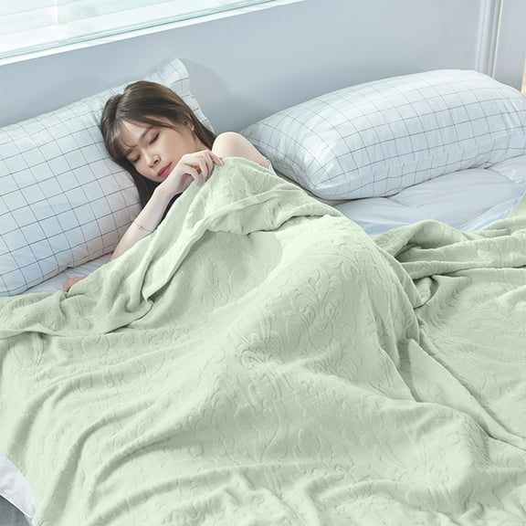 Ice Blankets For Hot Sleepers And Night Sweats, Ice Blanket For All-Season, Ultra-Cool Lightweight Blanket, Ice Blankets Absorbs Body Heat To Keep Home Decor Christmas Gifts Of The Day
