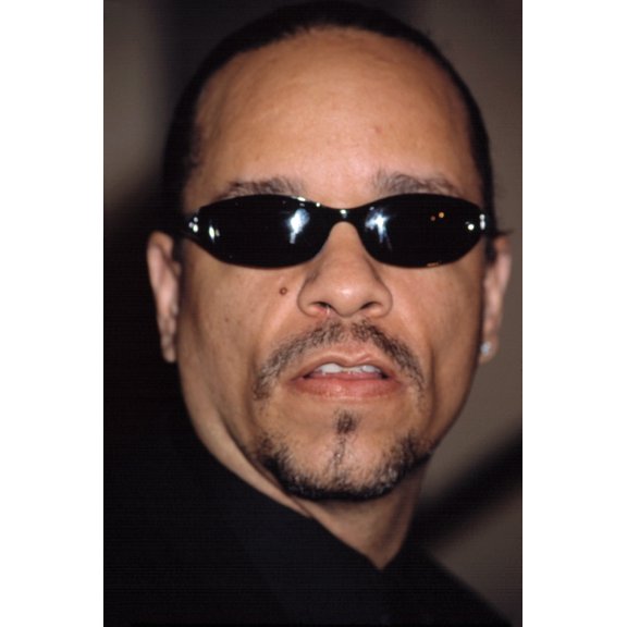 Ice-T At Hugh Hefner'S Friar'S Club Roast, Ny 9292001, By Cj Contino Celebrity (8 x 10)