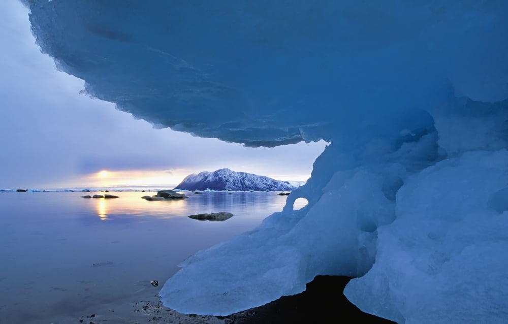 Iceberg Grise Fiord Nunavut Canvas Art - Robert Postma Design Pics (36 x 24)