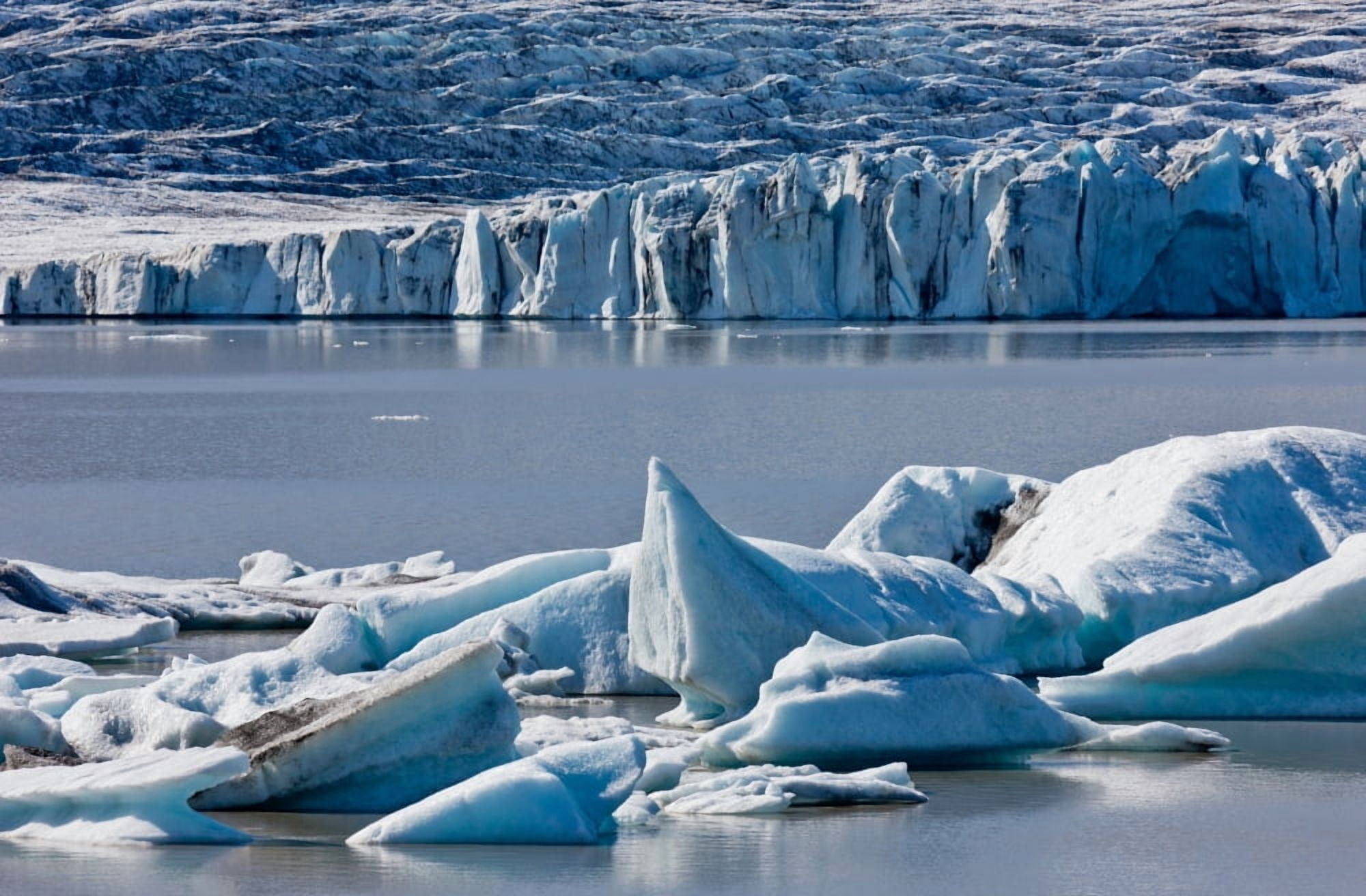 Icebergs at the Jokulsarlon Glacial Lagoon Breidamerkurjokull Vatnajokull Ice Cap Iceland Canvas Art - Panoramic Images (36 x 24)
