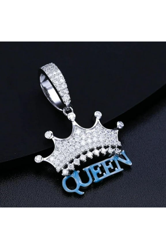 Iced Out Diamond Custom Women Hip Hop Queen Crown Letter Pendant 14K White Gold Finish Bling Rapper Customized Pendant 925 Sterling Silver Handmade Eye Catching Jewelry