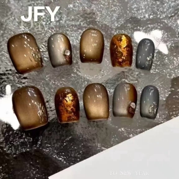 [Iced Latte] In autumn and winter, pure handmade smudging and white cat eyes wear nail temperament versatile and advanced sense nail art