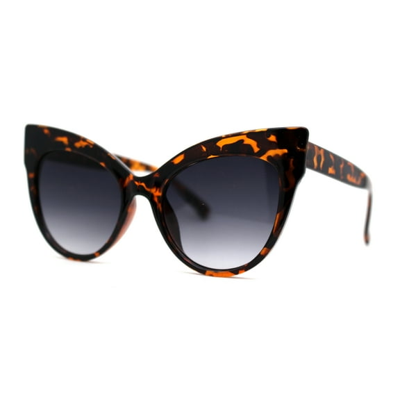 Iconic Oversize Horned Cat Eye Plastic Sunglasses Tortoise Smoke