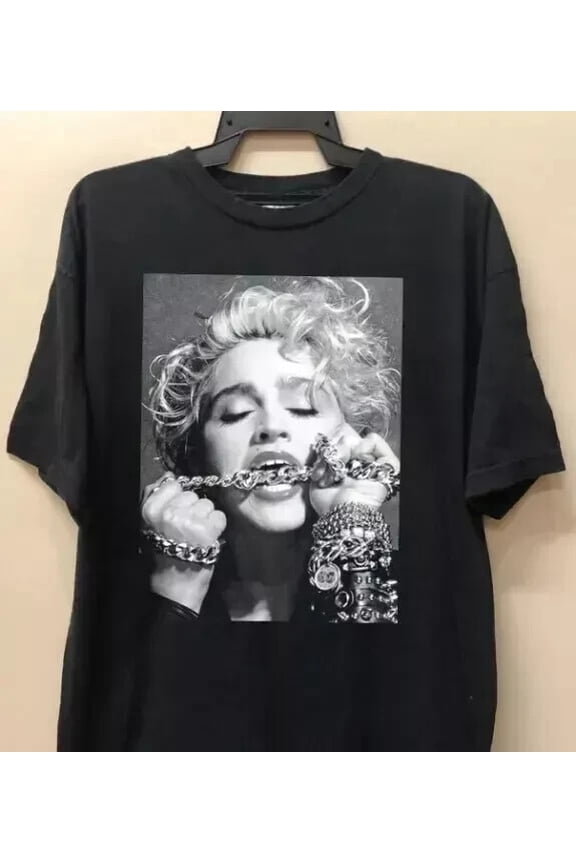Iconic Pop Concert Style Shirt – Celebration Era Graphic Tee S-3XL