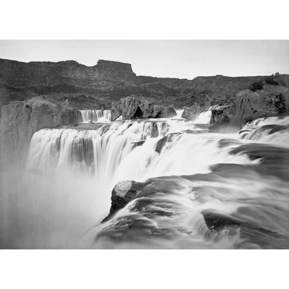 Idaho Shoshone Falls. Nview Across The Top Of Shoshone Falls On The