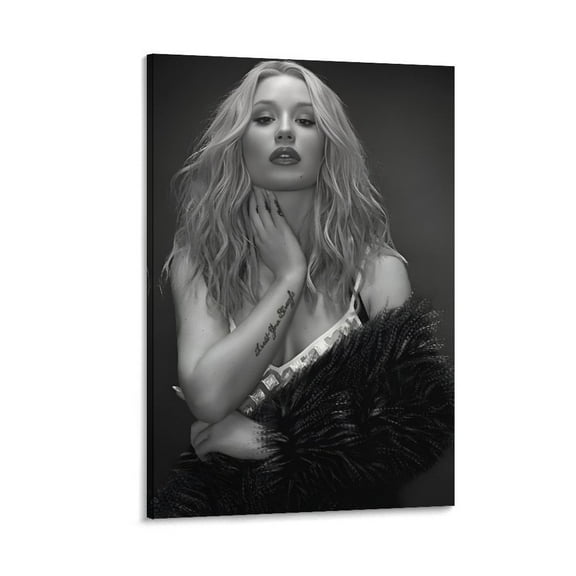 Iggy Azalea Singer Rap Art Poster Room Aesthetic Poster Print Art Wall Painting Canvas Posters Gifts Modern Bedroom Decor 12x18inch(30x45cm)
