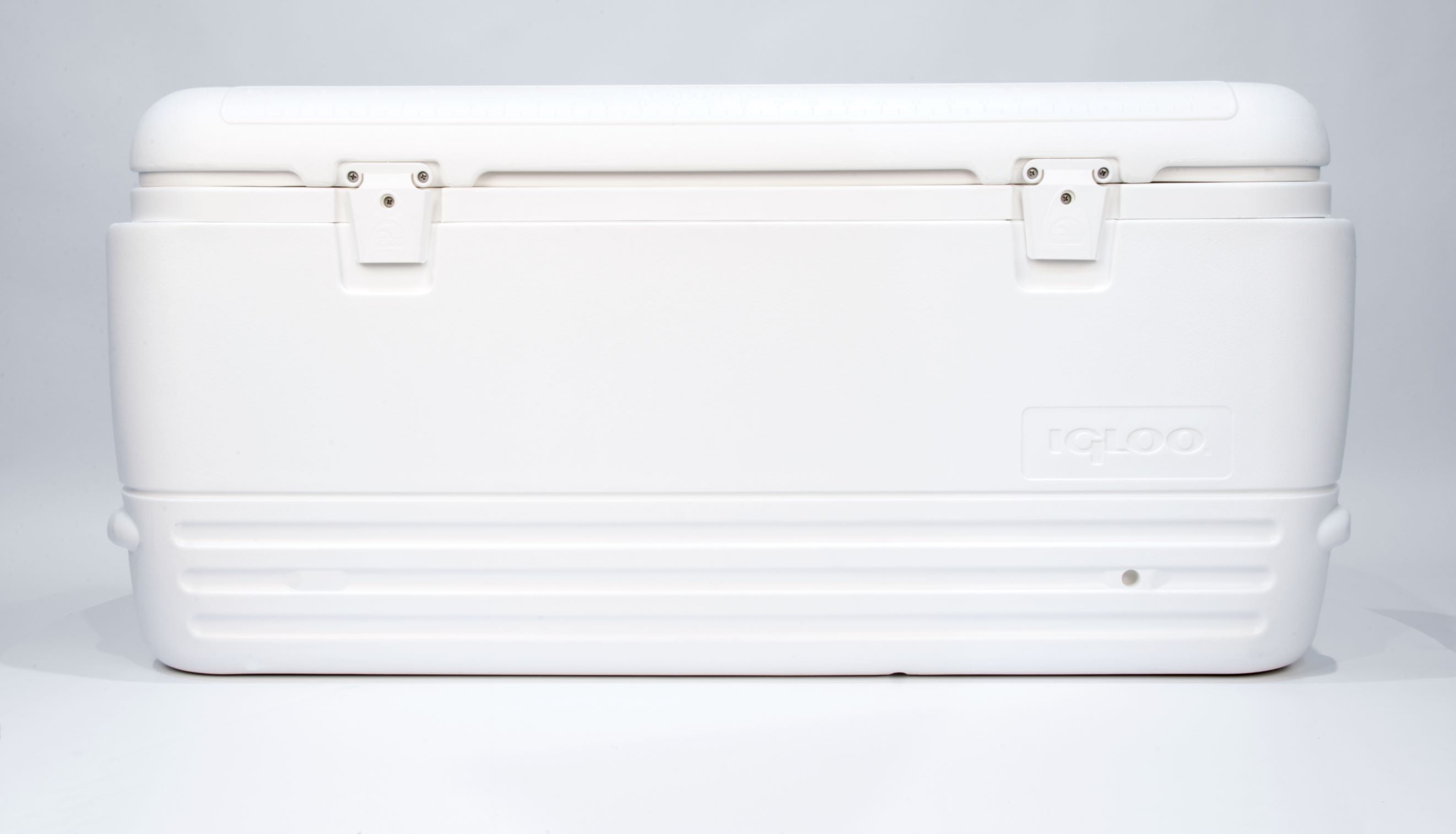 White 120-Quart Ultratherm Insulated Cooler